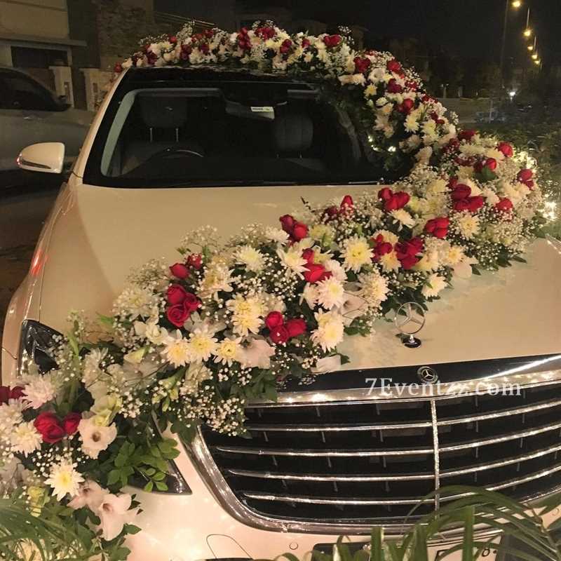 Decorate Your Wedding Car with Fresh Flowers — Blooms Only