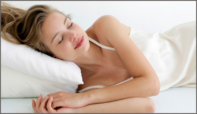Silky pillow.weddingplz