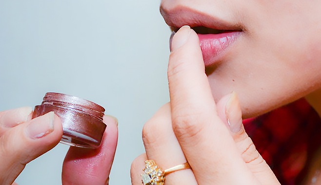 Lip Balm1.weddingplz