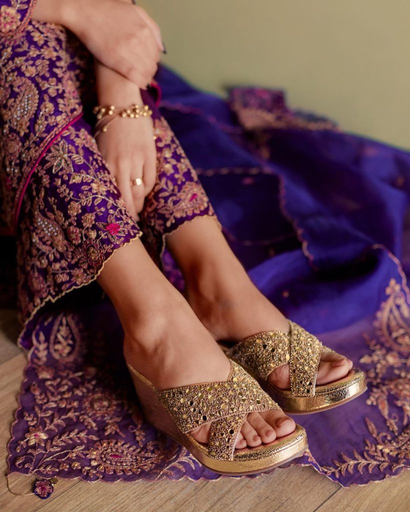 12 Best Indian Online Stores For Complete Wedding Shopping | Bridal sandals  heels, Indian wedding shoes, Bridal sandals