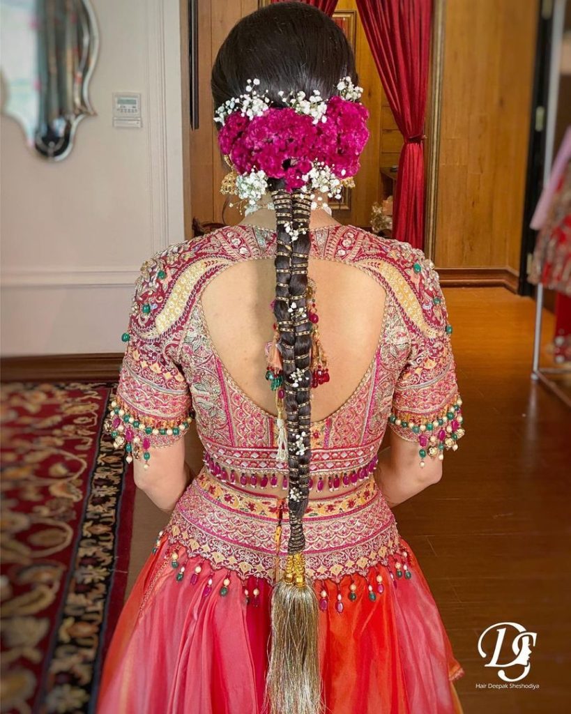 Hairstyle With Gota Paranda And Flowers