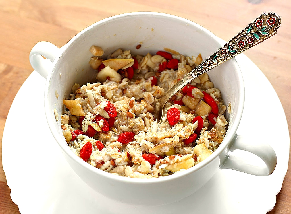 aaf6474b96ffcfb9_Healthy-Oatmeal-Toppings.xxxlarge