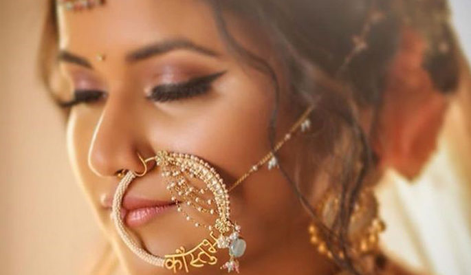 Bridal Nose Ring Designs In Gold freeshipping - Vijay & Sons