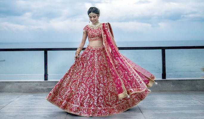 Best Lehenga Photoshoot Ideas For Your Wedding | Zee Zest