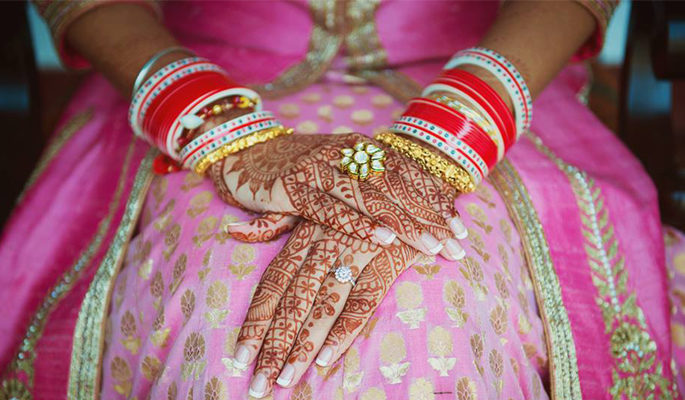 Gorgeous Chooda Designs For The Desi Bride Weddingplz
