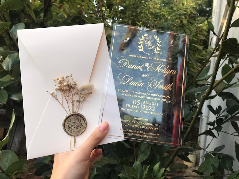 These are the Coolest DIY Ideas with Acrylic Wedding Invitation