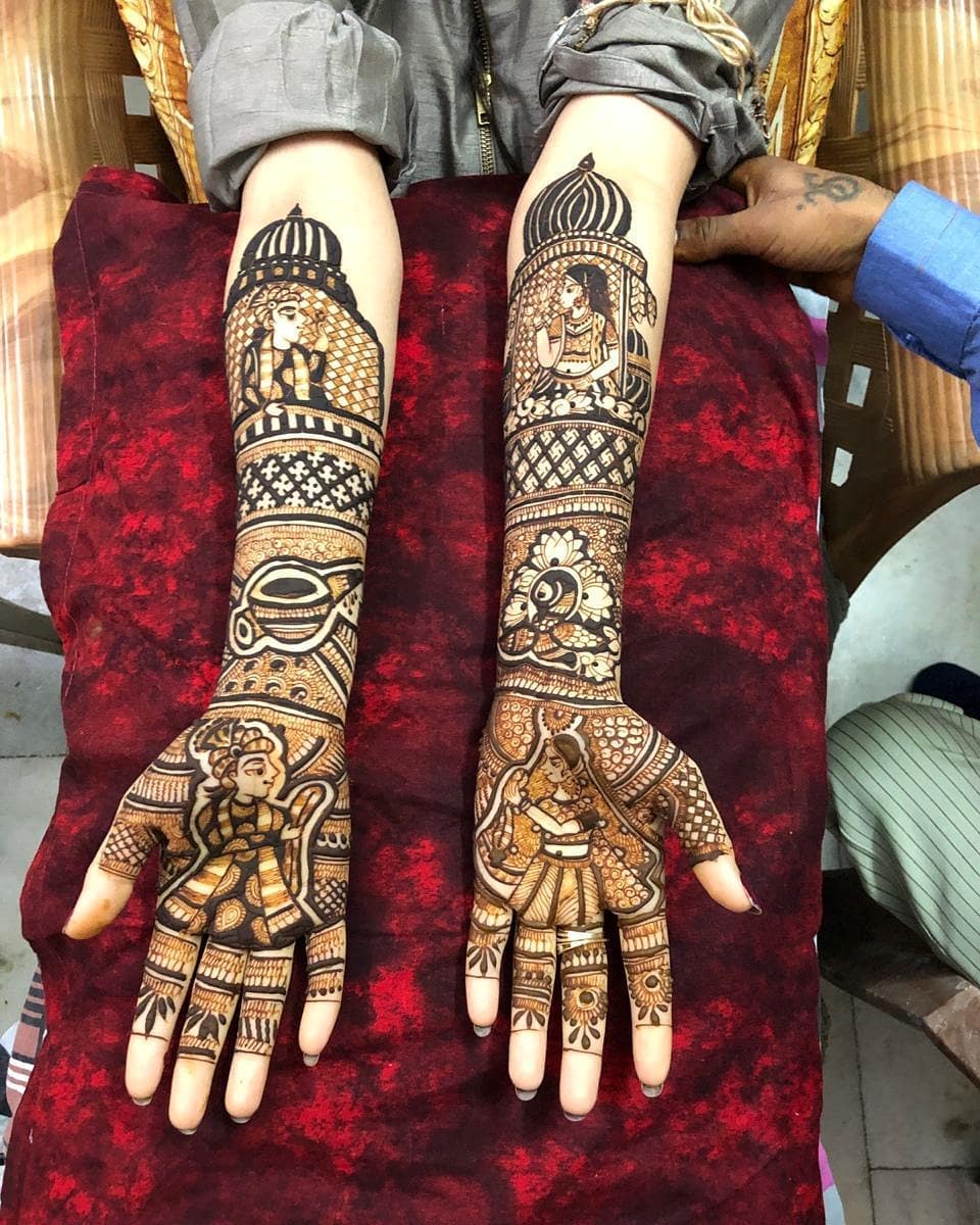 Where in Pune can I find a Mehndi artist? - Quora