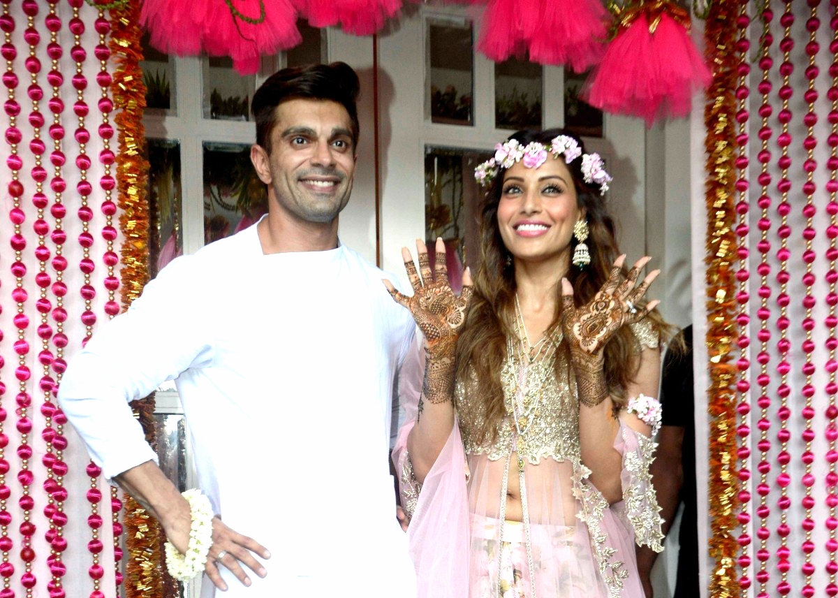 mehndi decor bipasha wedding