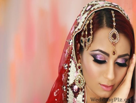 Seemas Beauty World, Model Town Extension, South Ludhiana ...